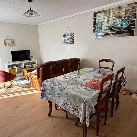 Holiday home Maison Alcema Carentan